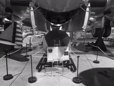 A Mark VI at the Museum of Aviation located at the Robbins AFB in Warner-Robbins, south of Macon, Georgia. The bomb sits under a B-29, the same general model of aircraft that dropped the atomic bombs on Hiroshima and Nagasaki.