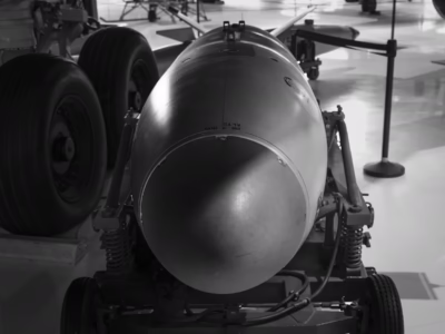 A nose-on view of the Mark 7, which was the first bomb to feature automatic core insertion. Some sources say the core was inserted into the front of the unit, others say the rear or from the side. Photo made at Wings Over the Rockies, in Denver.